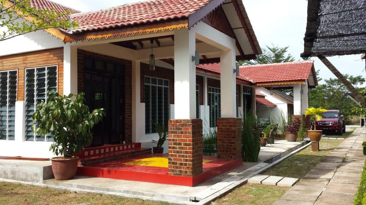 Tanabendang Banglos Pantai Cenang  Exterior foto