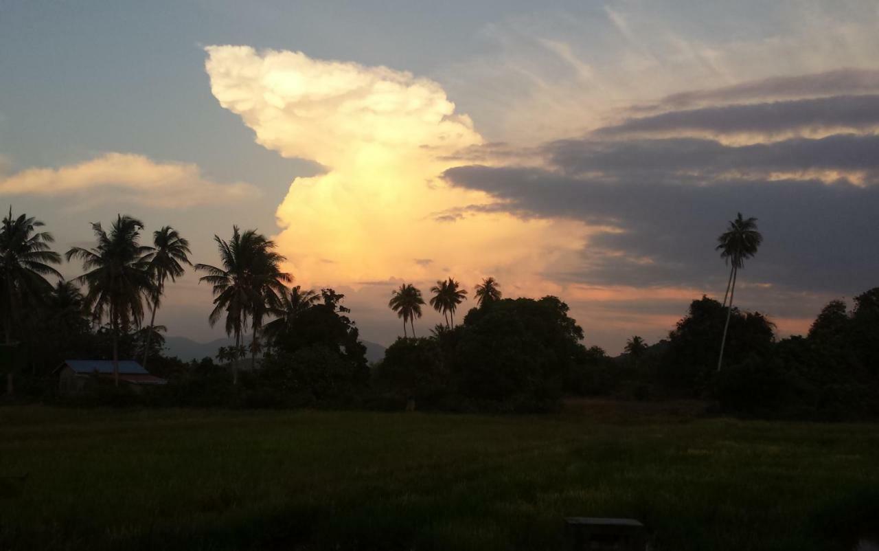 Tanabendang Banglos Pantai Cenang  Exterior foto